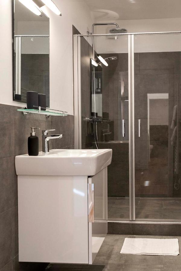 Luxx City Apartments Kiel Bagian luar foto